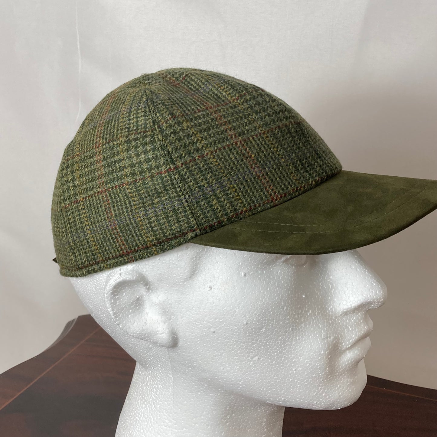 Laksen Bruar Tweed Cap